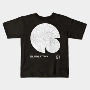 Massive Attack / Minimalist Graphic Artwork Design Kids T-Shirt